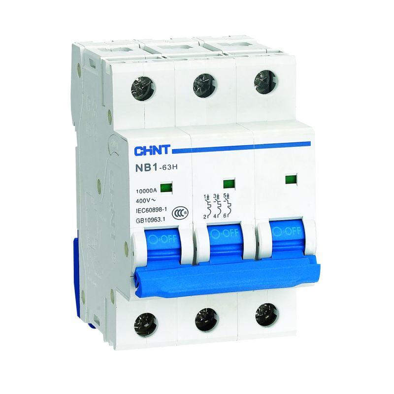 

Выключатель автоматический CHINT 814200 трехполюсный (3P/3П) 40А B 6 kA (814200), 814200