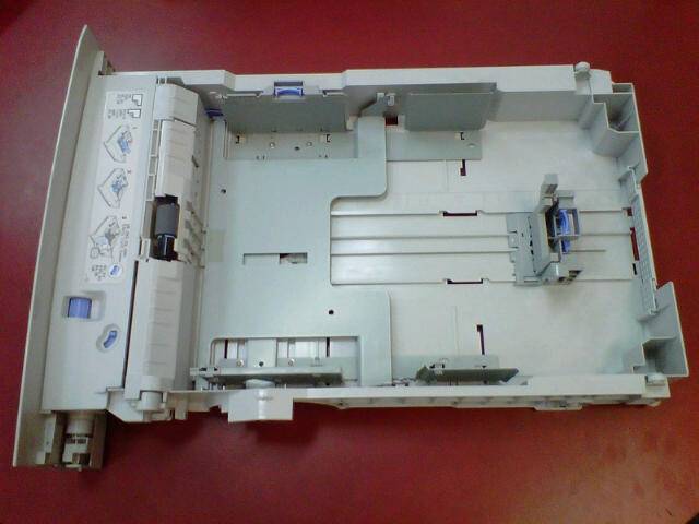 

Лоток входной HP, 500 листов для LJ 5200 (RM1-2900-060CN)