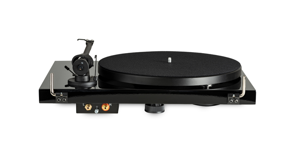 

Проигрыватель винила PRO-JECT DEBUT III DC HG Black OM5e, черный, DEBUT III DC HG Black OM5e