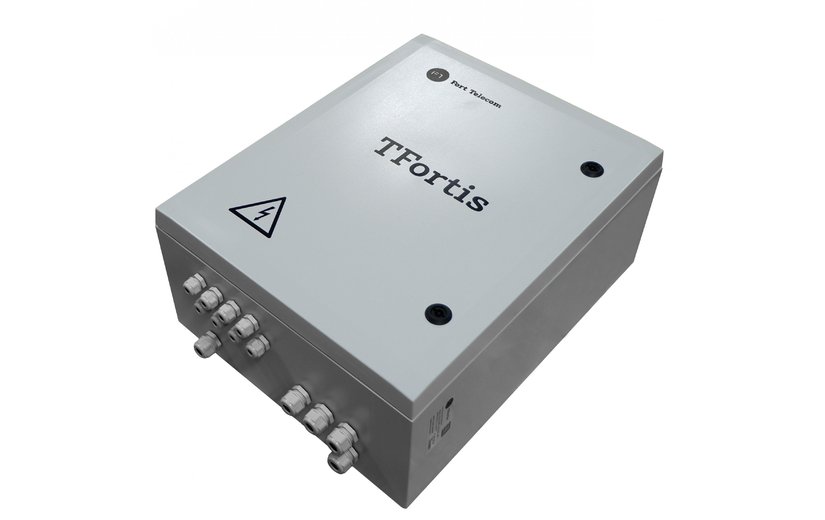 Коммутатор Tfortis PSW-2G+UPS-Box, управляемый (4x100 Мбит/с)