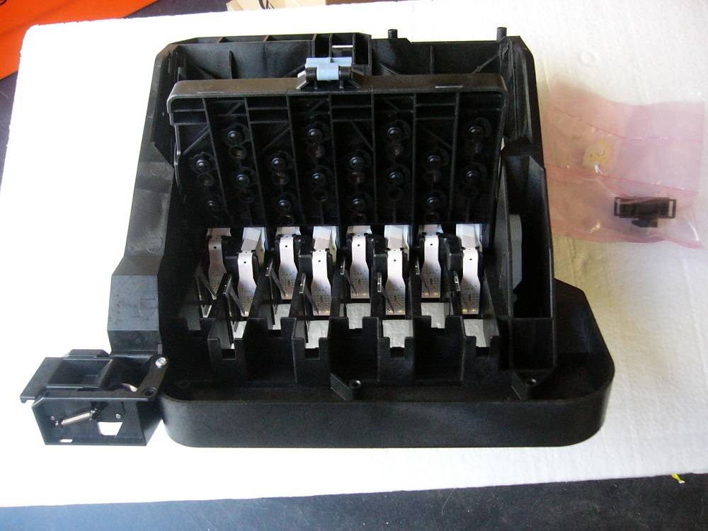 

Каретка в сборе HP оригинал DJ Z6200/6800/T7100/7200/D5800 (CQ109-67011)
