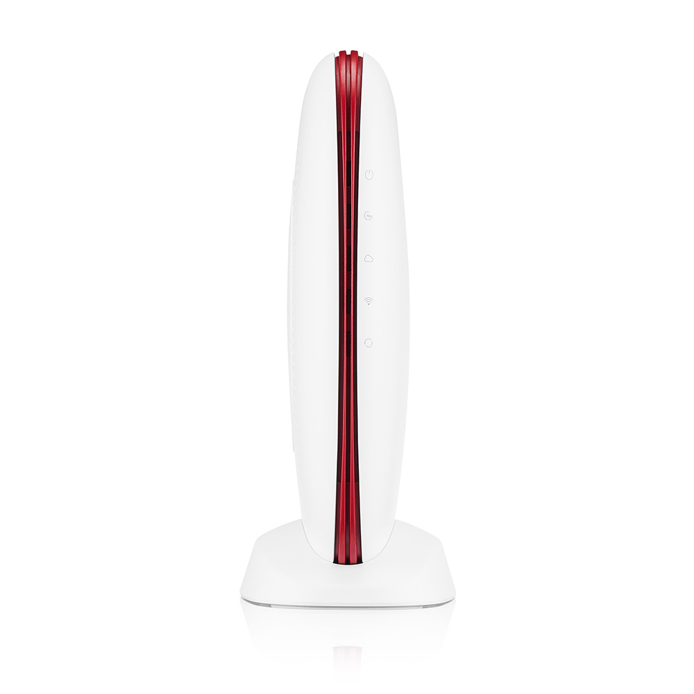 

Wi-Fi роутер ZYXEL Nebula SCR 50AXE, 802.11a/b/g/n/ac/ax, 2.4 / 5 ГГц, до 3 Гбит/с, LAN 4x1 Гбит/с, WAN 1x1 Гбит/с, внутренних антенн: 4x3.5 дБи (SCR50AXE-EU0101F), Nebula SCR 50AXE