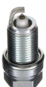 

Свеча зажигания NGK Laser Platinum 3271, платиновая, 1 шт. (PZFR6F11), 3271