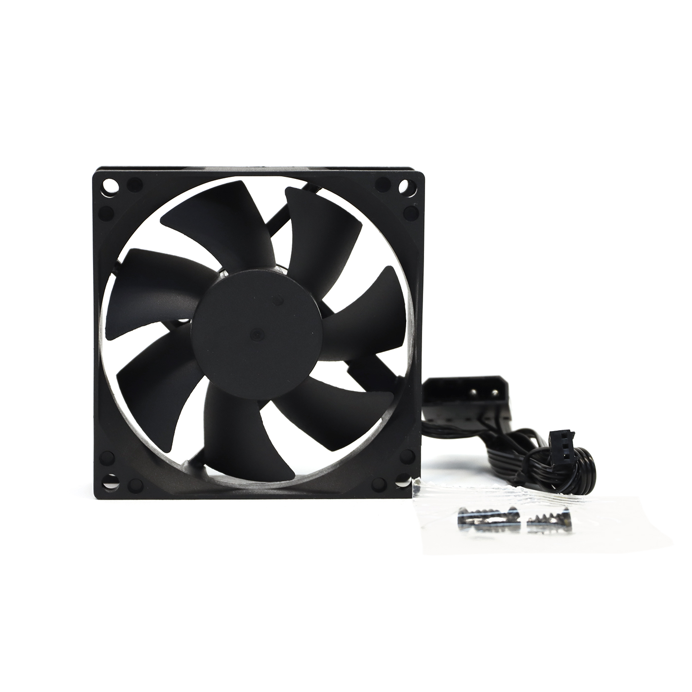 

Комплект вентиляторов BaseTech, 80 мм, 2400rpm, 22 дБ, 3-pin+4-pin Molex, 10шт, черный (BT-F80X25-3PB-10)