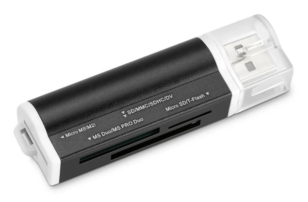 

Картридер внешний Buro BU-CR-3101, мультиформатный, USB 2.0, черный, BU-CR-3101