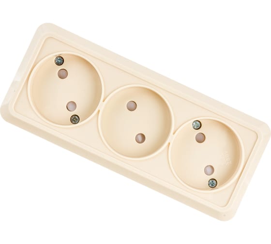 

Розетка TDM SQ1801-0225, открытый монтаж, 3-х постовая, со шторками, 10А, в сборе, IP20, слоновая кость (SQ1801-0225), SQ1801-0225