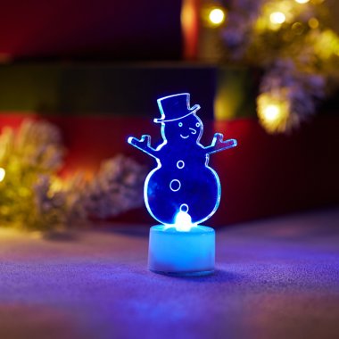 

Фигура светодиодная Neon-Night Снеговик в шляпе 2D, высота: 10 см, батарейки в комплекте, цвет подсветки: RGB, питание: 3xLR44, пластик (501-043), Снеговик в шляпе 2D