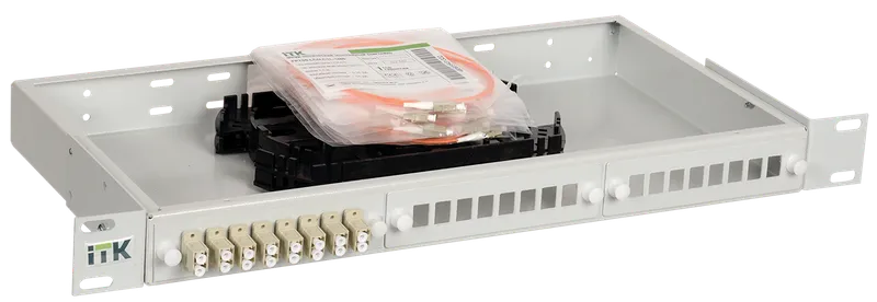 

Кросс оптический ITK FOBX24-1U-24SCUS50, 1U, в стойку 19", 24 шт.xSC, MM 50/125 OM2, серый (FOBX24-1U-24SCUS50), FOBX24-1U-24SCUS50