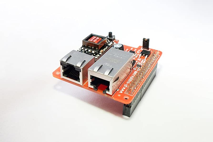 Плата POE FOR RASPBERRY PI Power over Ethernet SWITCH б/у, с внутреннего использования, следы эксплуатации, комплект: патч корд