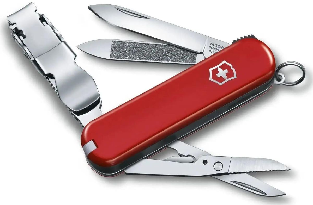 Нож перочинный 8 в 1 красный VICTORINOX Nail Clip 06463 8000₽