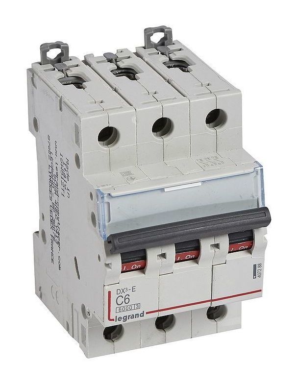 

Выключатель автоматический Legrand DX3-E трехполюсный (3P/3П) 6А C 6кА (407288)