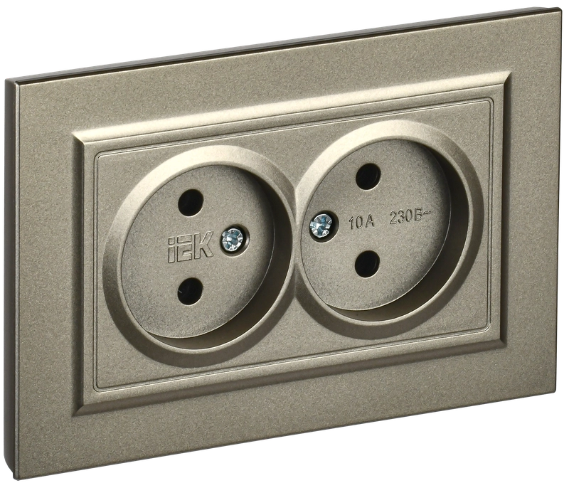 

Розетка IEK Brite РС12-2-БрШ, скрытый монтаж, 2-х постовая, 10А, в сборе, IP20, шампань, 1 шт. (BR-R20-10-K37-F), РС12-2-БрШ
