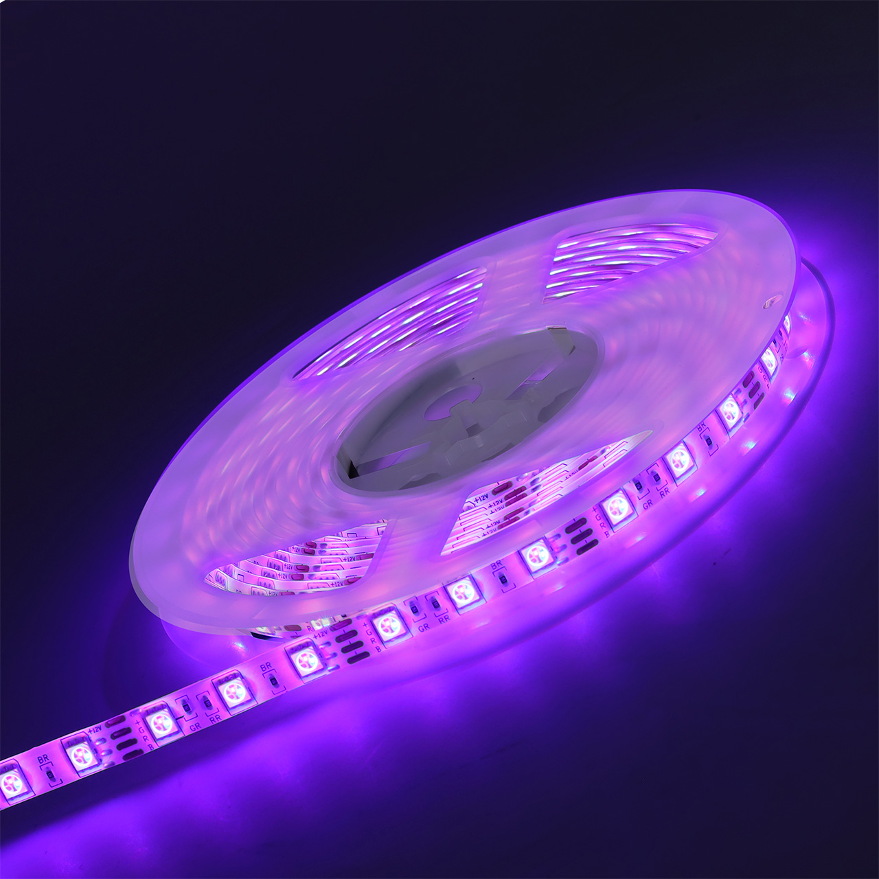 

Лента светодиодная, 5 м, SMD 5050, 60 шт./14.4 Вт на метр, 12V, RGB, IP65 Smartbuy (SBL-IP65-14-4-RGB-DBL)