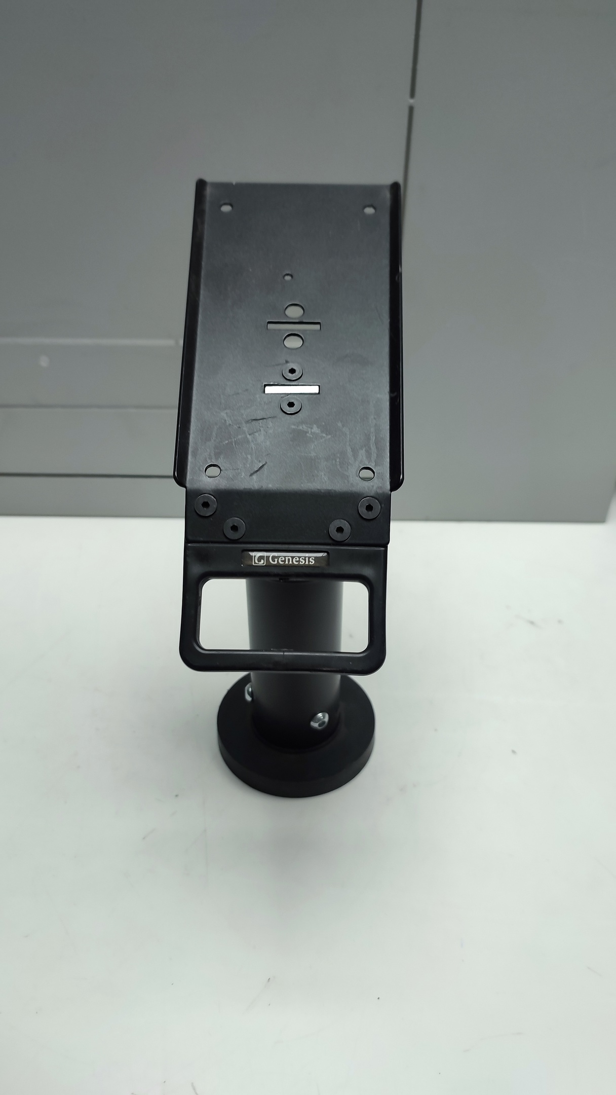 Кронштейн Acronex KT150 б/у, следы монтажа