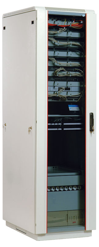 Шкаф телекоммуникационный напольный 42U 600x800 мм, стекло, серый, разборный (3 места), ЦМО ШТК-М ШТК-М-42.6.8-1ААА (30144520800)