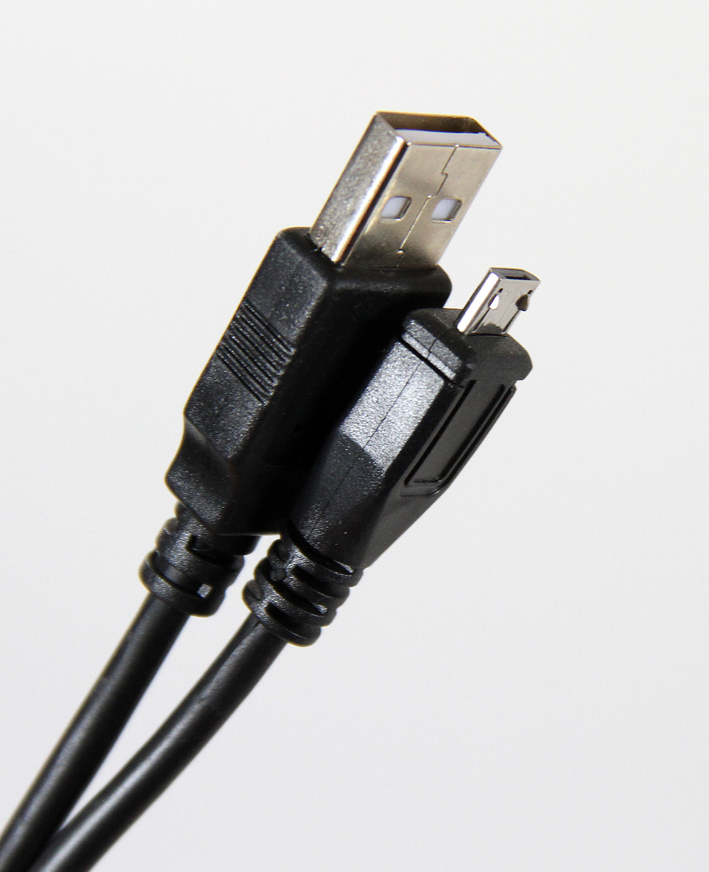 

Кабель USB 2.0(AM)-microUSB 2.0(BM), TV-COM, 1.8m, черный (USB120G-1.8M)