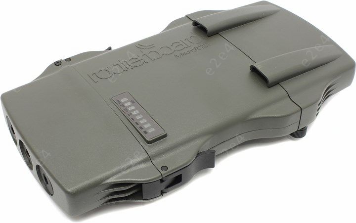 

Точка доступа MikroTik RB922UAGS-5HPacT-NM, LAN: 1x1 Гбит/с, 802.11a/b/g/n/ac, 5 ГГц, до 866 Мбит/с, PoE, RB922UAGS-5HPacT-NM
