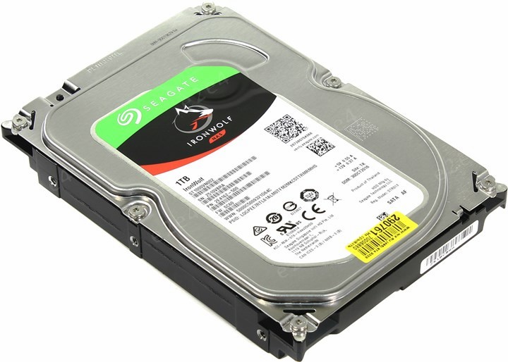 Диск 3 2. Жесткий диск Seagate st1000vn002. Seagate IRONWOLF 1tb. Seagate Skyhawk [st1000vx005]. ТБ жёсткий диск Seagate 5900 IRONWOLF.