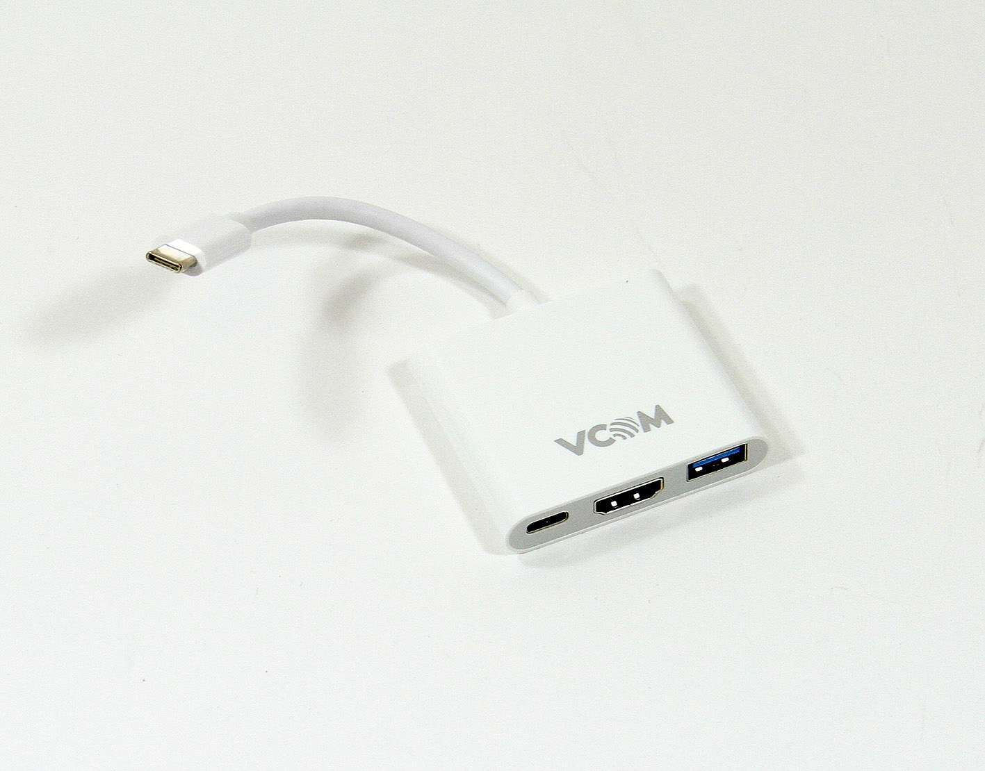 

Кабель-адаптер USB 3.1 Type-C(M)-HDMI(F)/USB 3.0(F)/USB 3.0 Type-C(F), VCOM, 15см, белый (CU427)