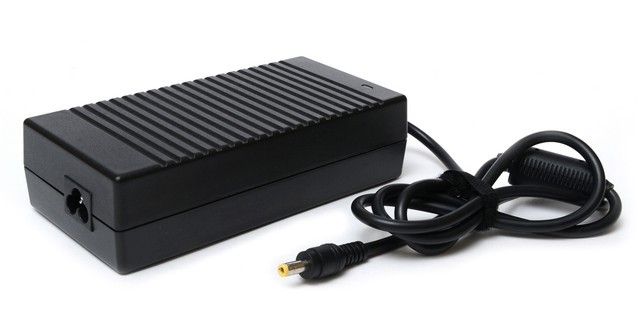 

Адаптер питания Pitatel для Acer ADP-150NB 19V 7.9A (5.5x2.5) (AD-010), AD-010