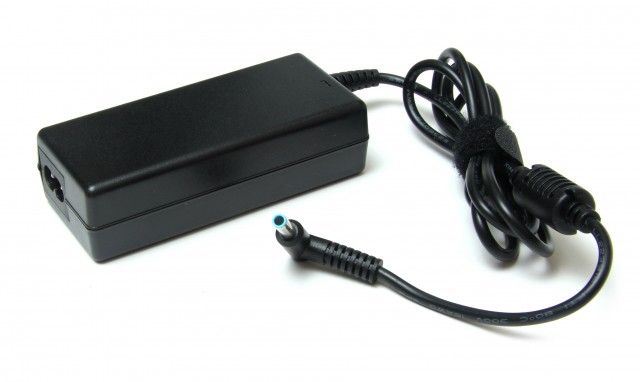 

Адаптер питания Pitatel для HP Compaq 19.5V 3.33A (4.5x3.0), pin (AD-061), AD-061