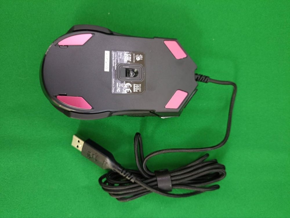 77-a4tech-bloody-j90s.jpg
