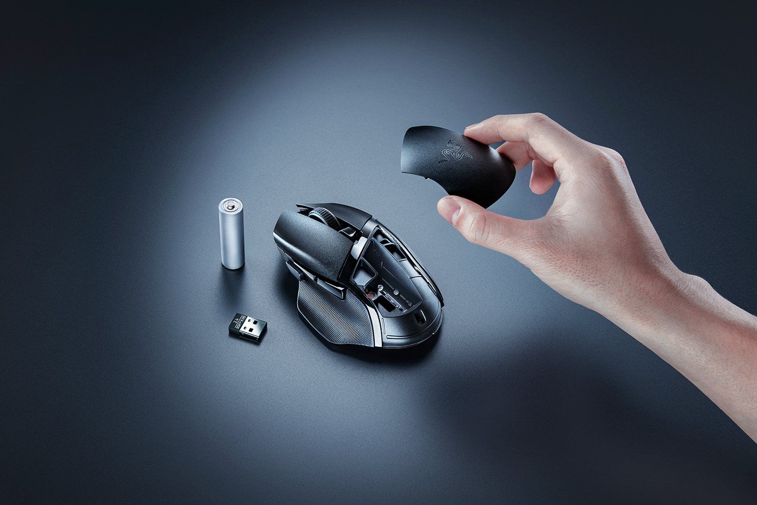 Razer Basilisk V3 X HyperSpeed 02.jpg
