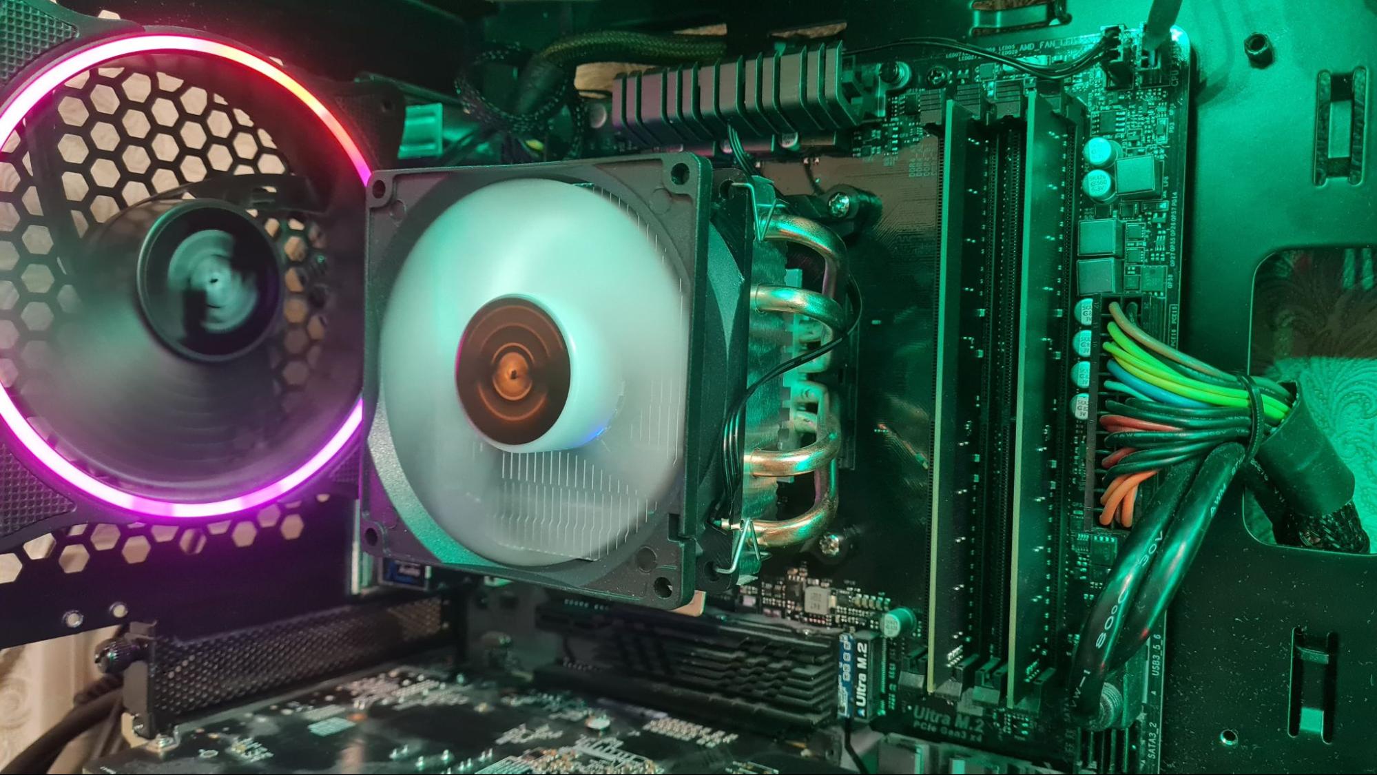 TESLA 940RGB (7).jpg