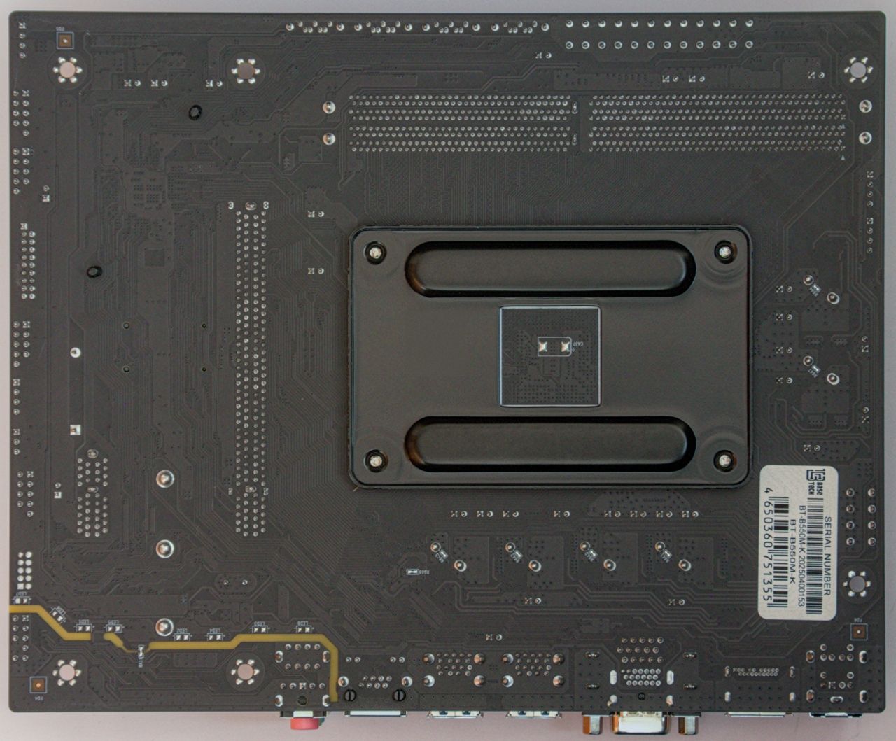 b550m-back.jpg