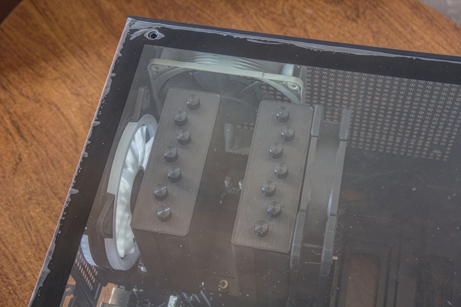 gfx06-cpu-cooler-clearance-02.jpg