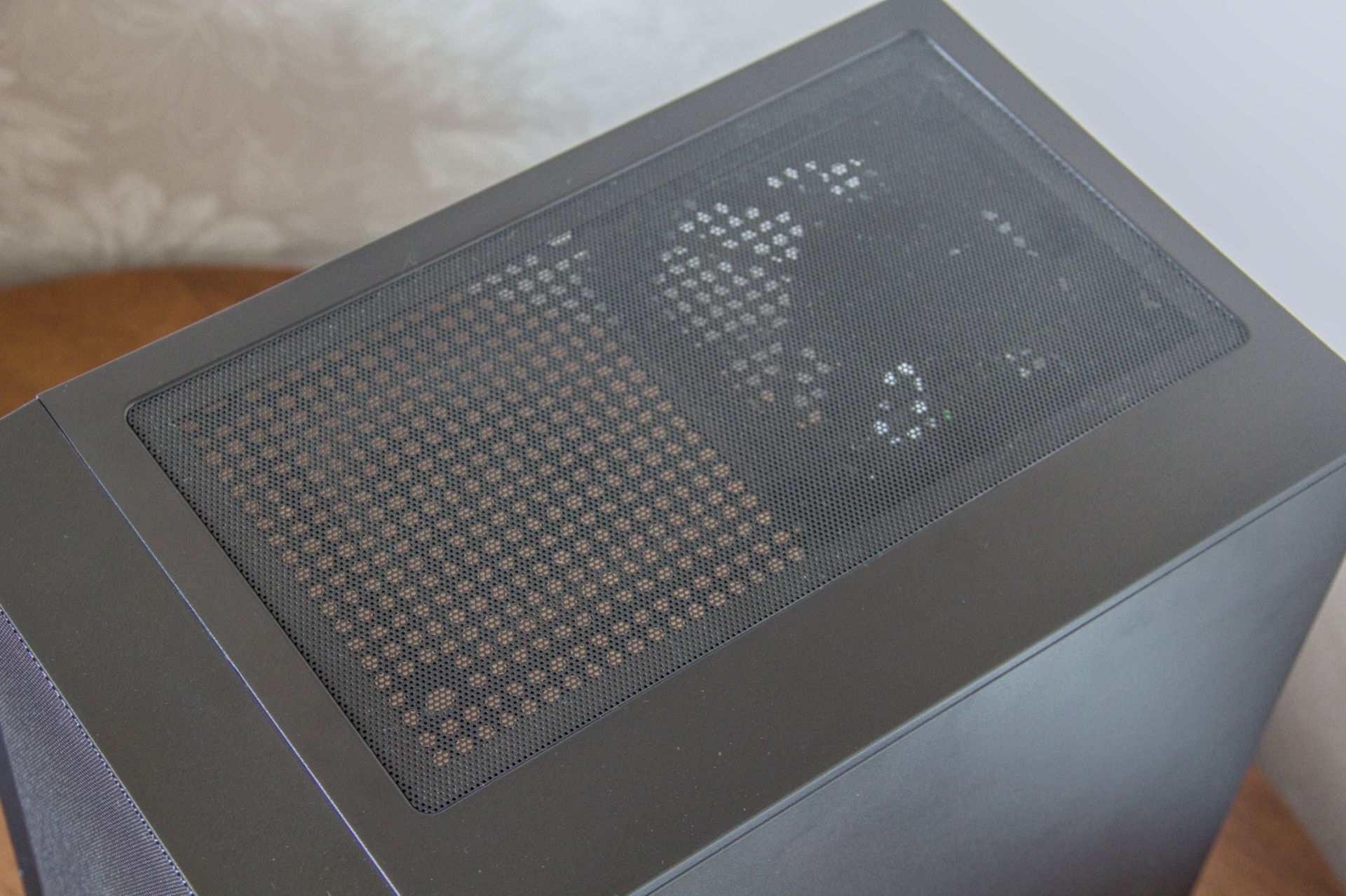gfx06-top.jpg
