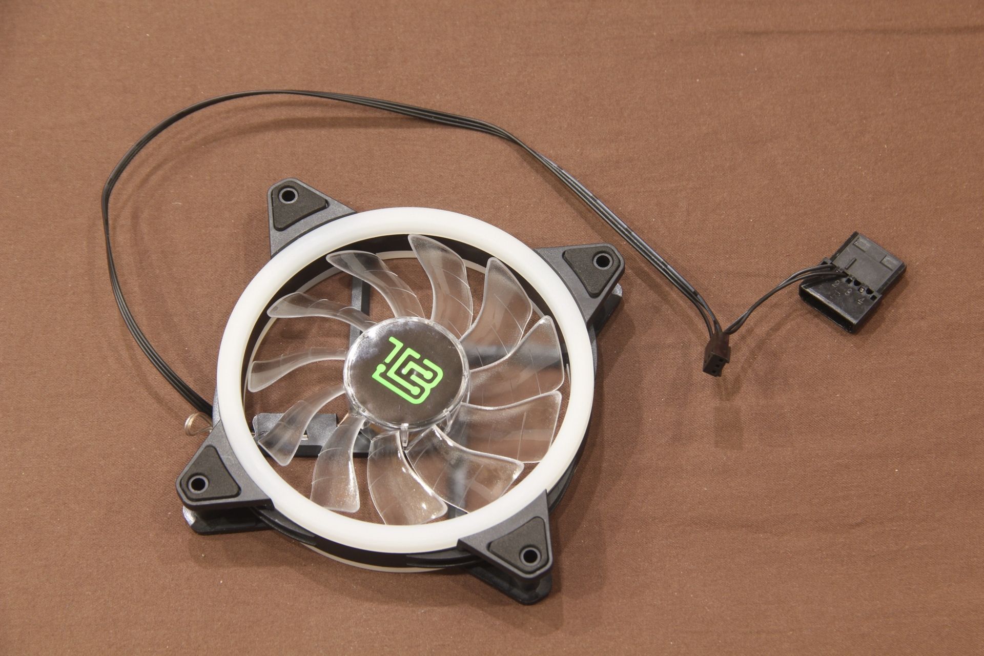 gfx-05-fan-connectors.jpg