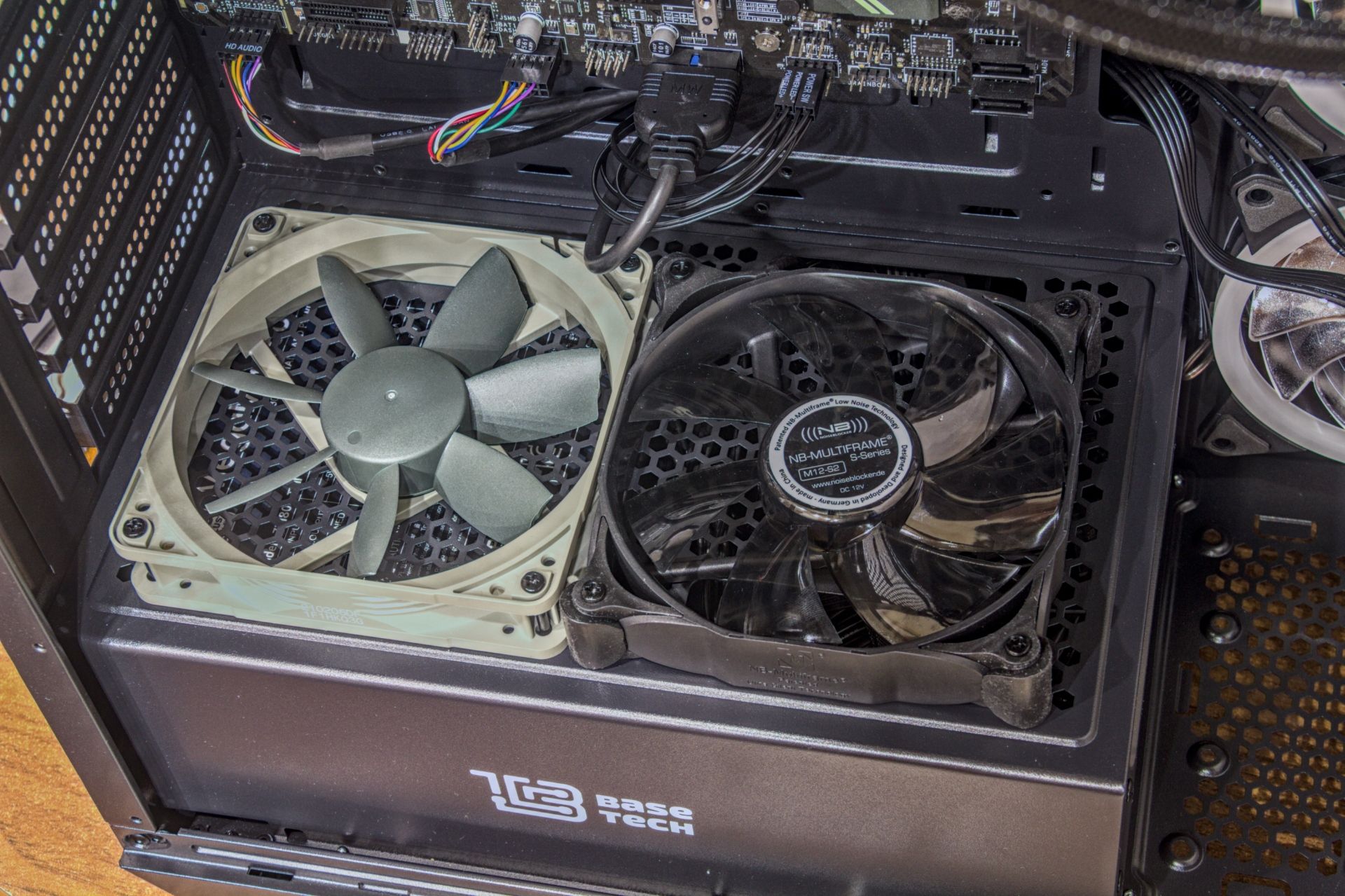 gfx-05-fans-psu.jpg