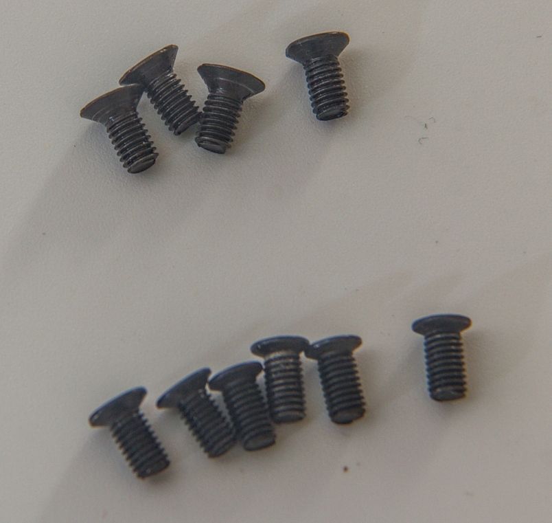 mastero-mini-screws.jpg