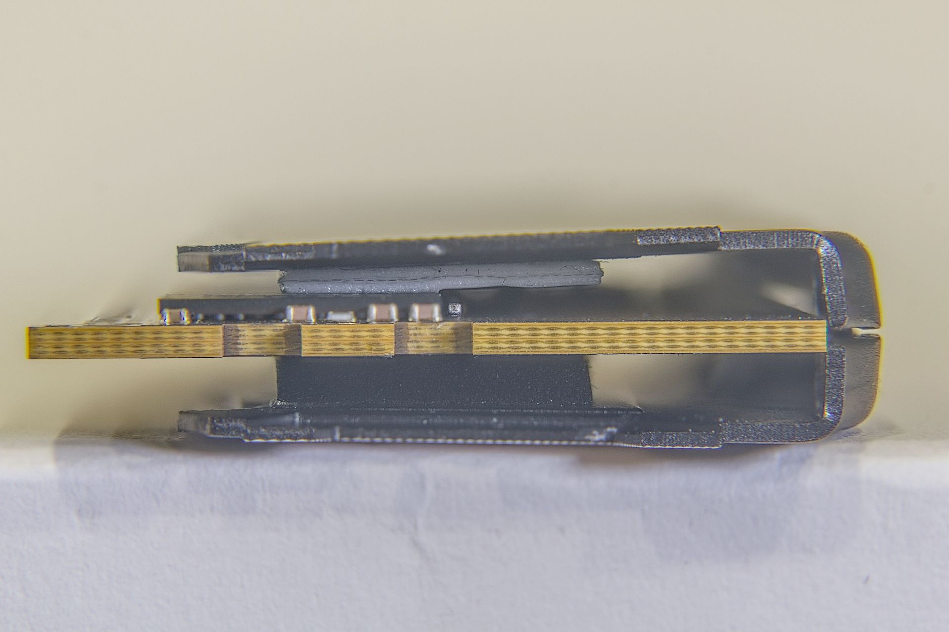 mem01-side.jpg