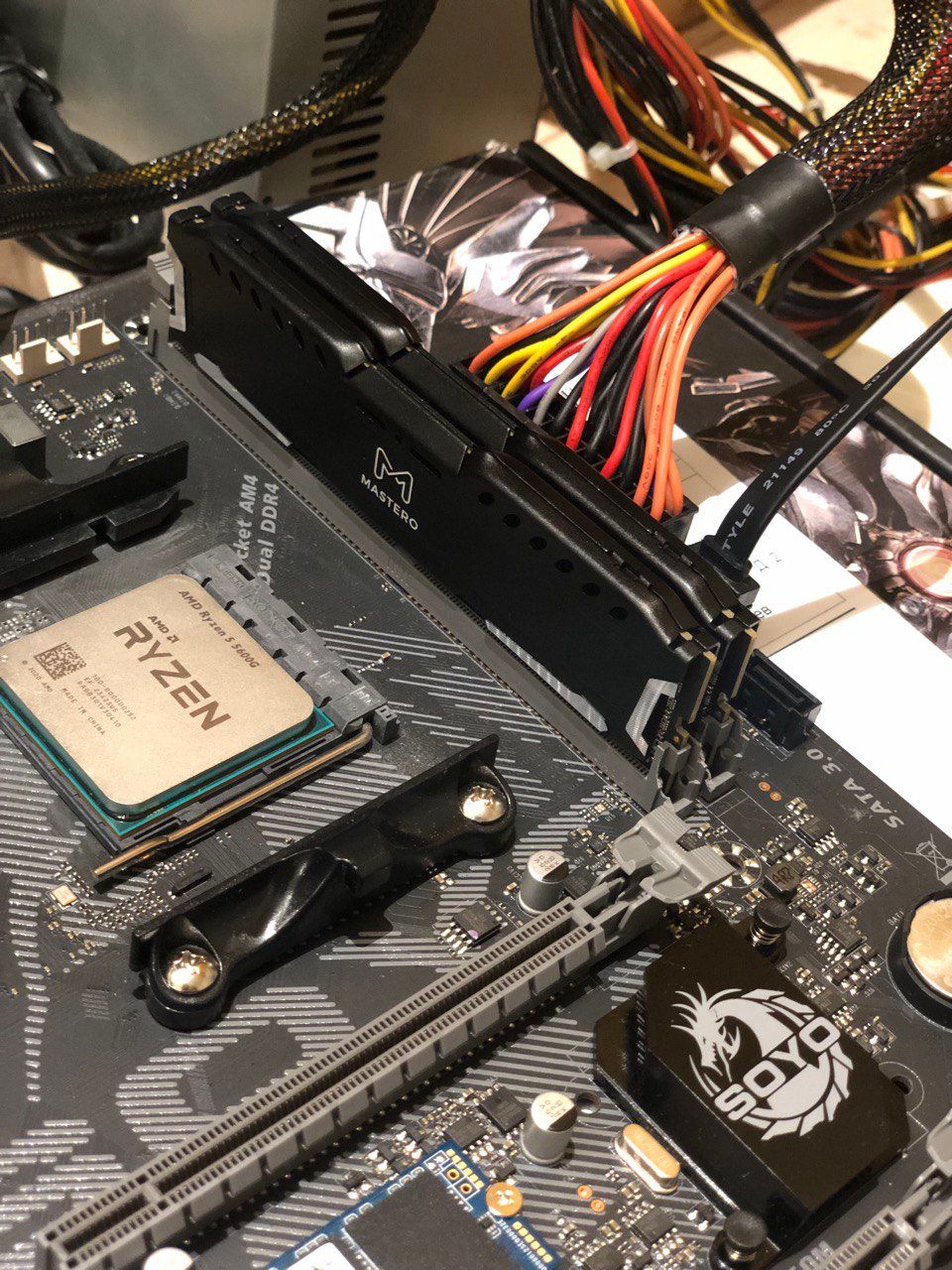 memory Mastero 3600MHz_1.jpg