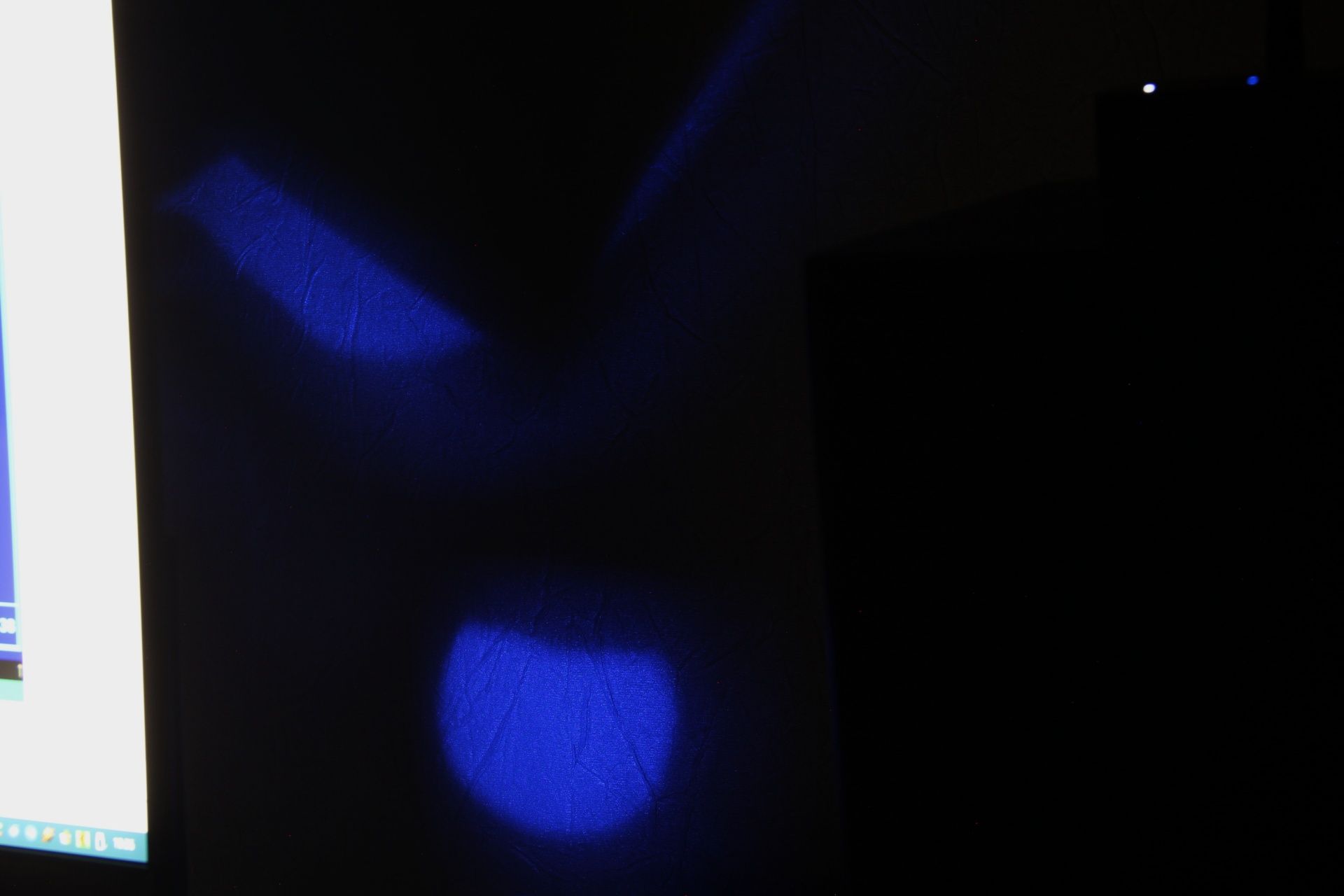 mon01-light-02.jpg