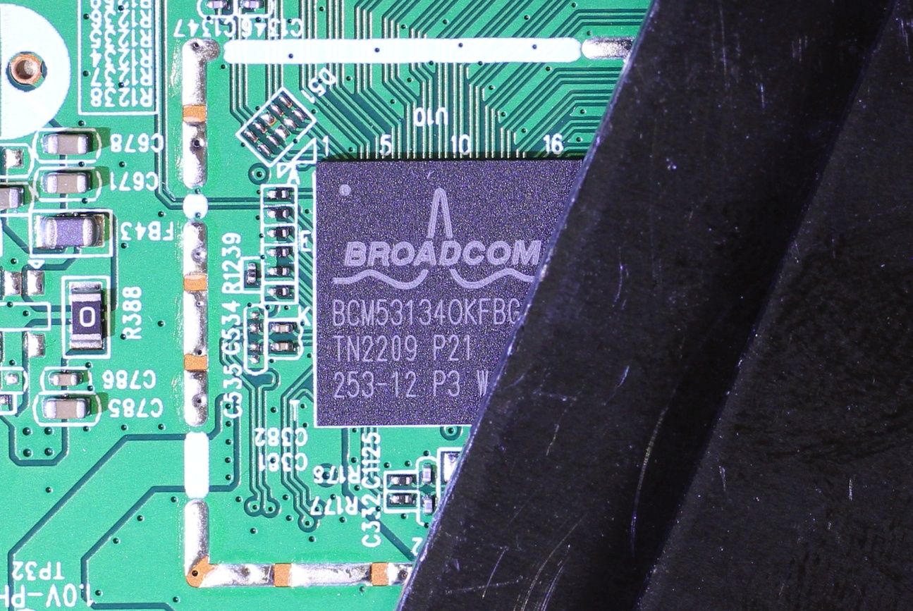 tenda-broadcom.jpg